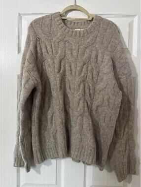 Umgee Stone Cable knit Sweater Large Boutique New with Tags